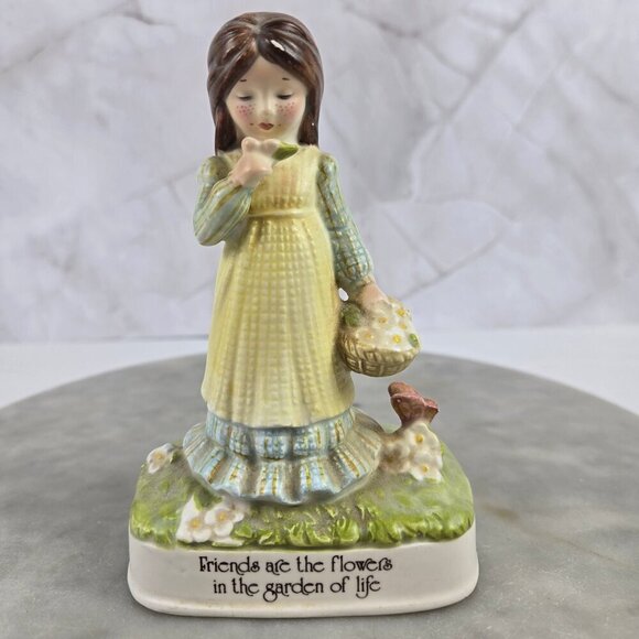 Vintage 1970s Set of 3 Holly Hobbie Figurines Friendship Themed Ceramics - Picture 10 of 14